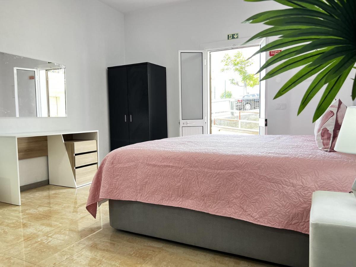 Studio Home Away From Home Канисао Екстериор снимка